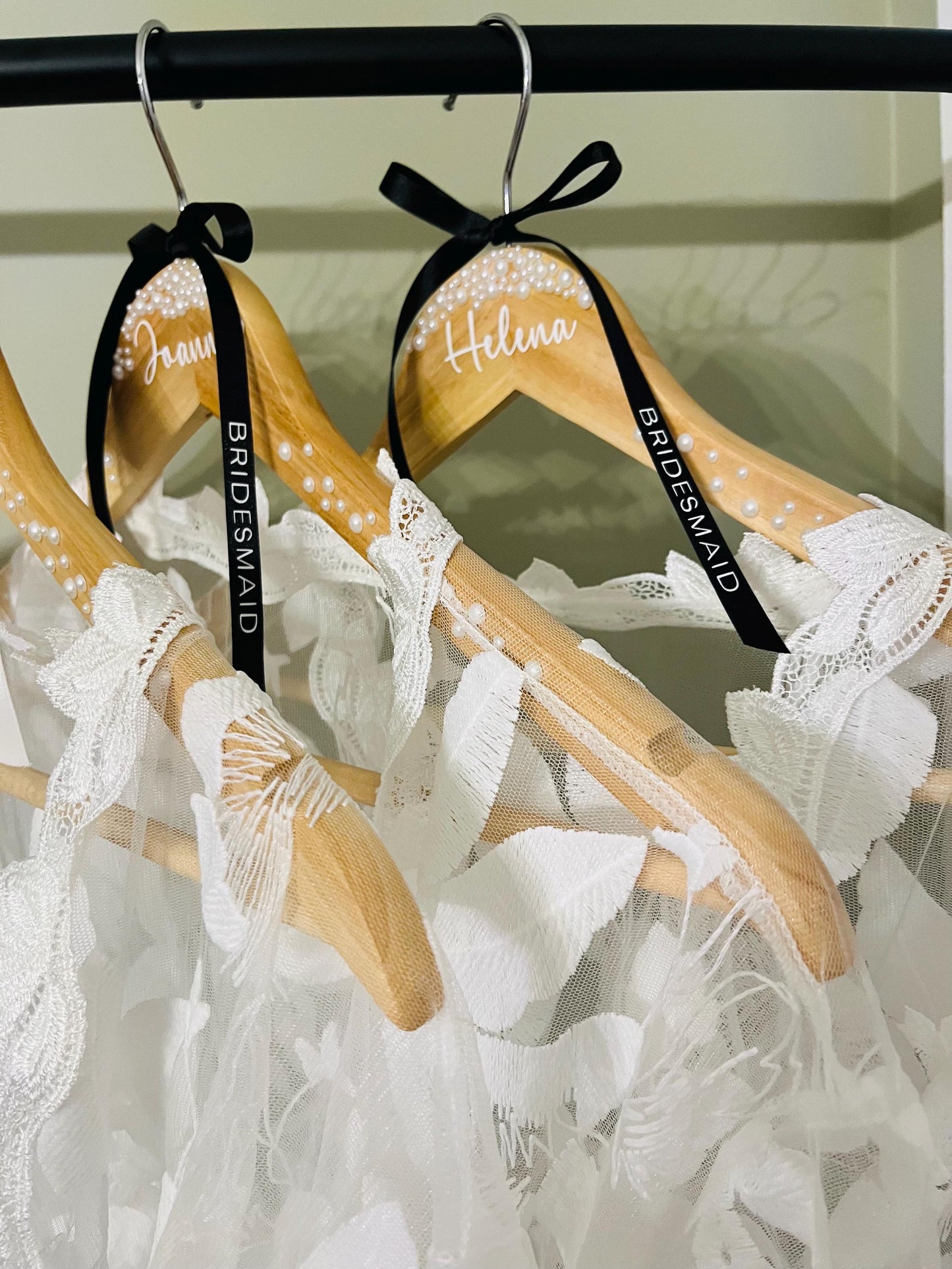 Personalised Pearl Wood Bride / Bridesmaid Hanger