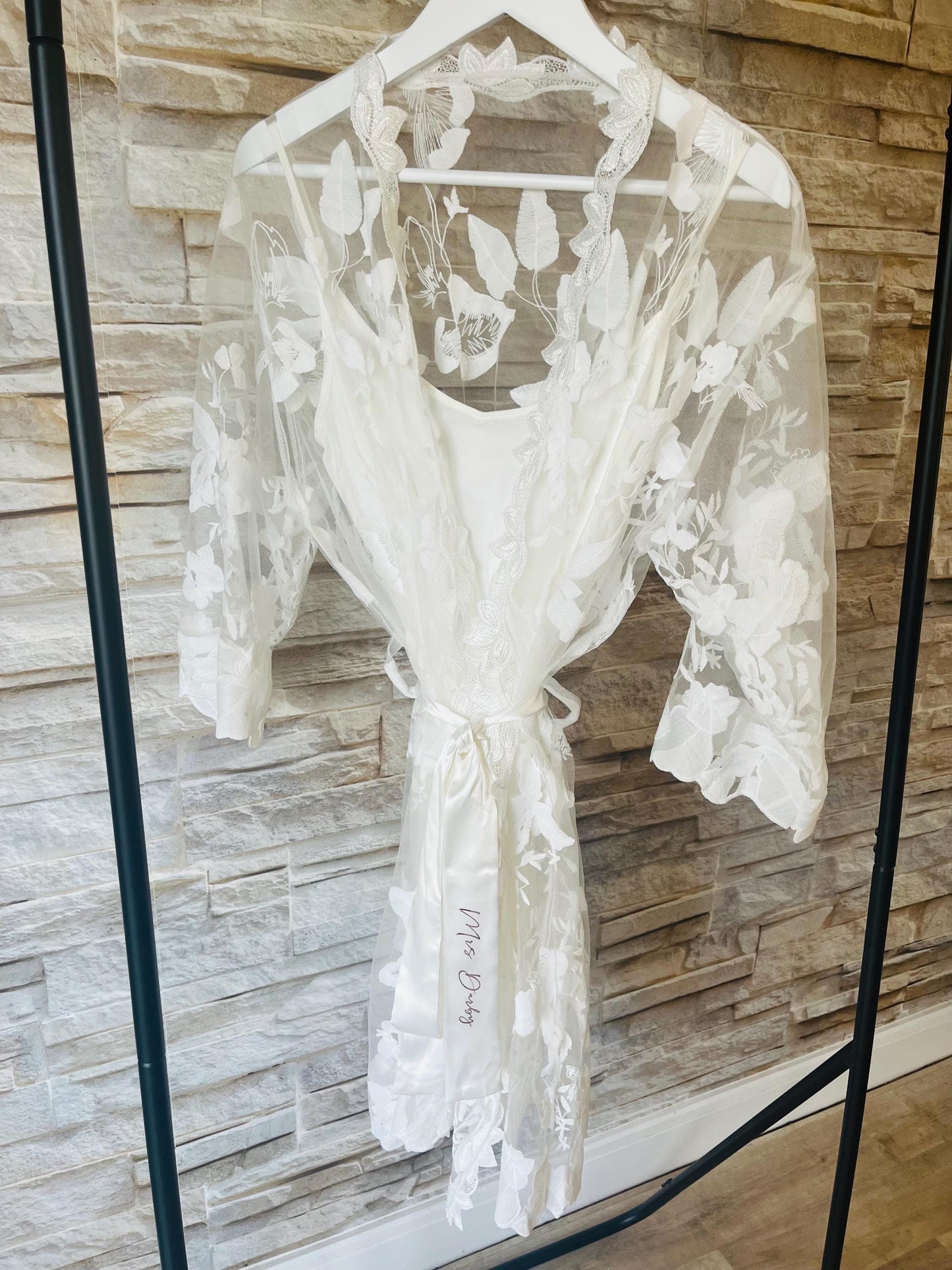 Lace Trim Bridesmaid Satin Robes - Bridesmaid personalised Robe -