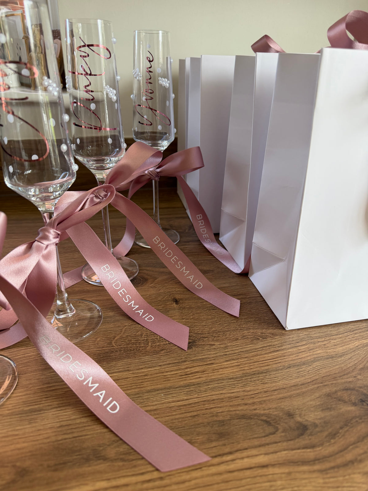 Bridesmaid Pearly Gift Set