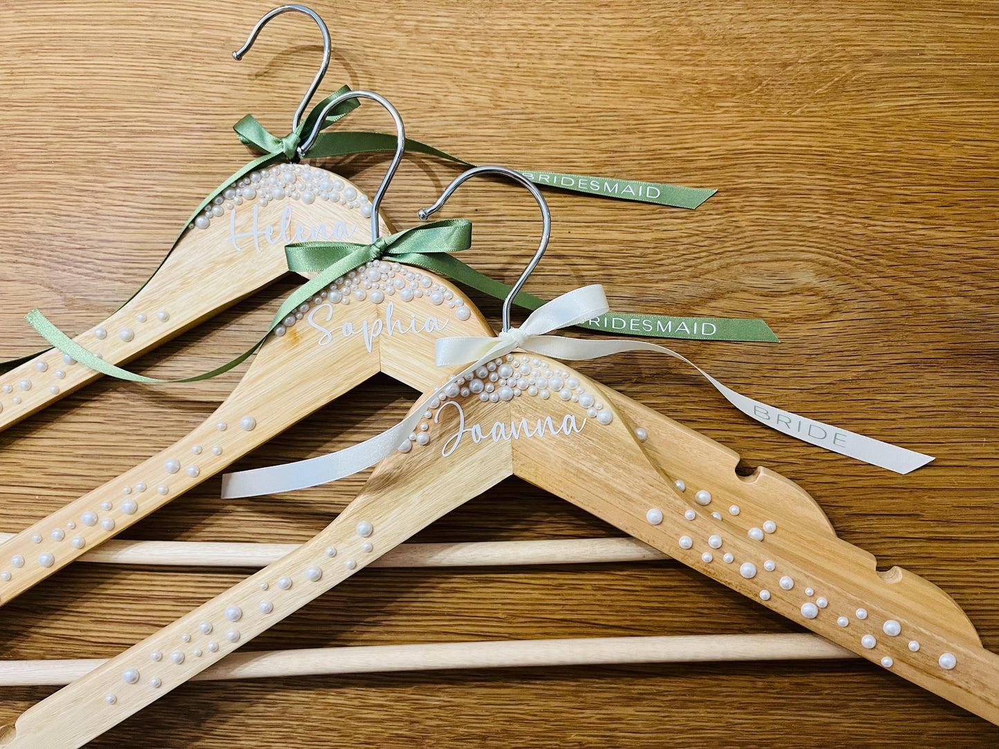 Personalised Pearl Wooden Bride / Bridesmaid Hanger